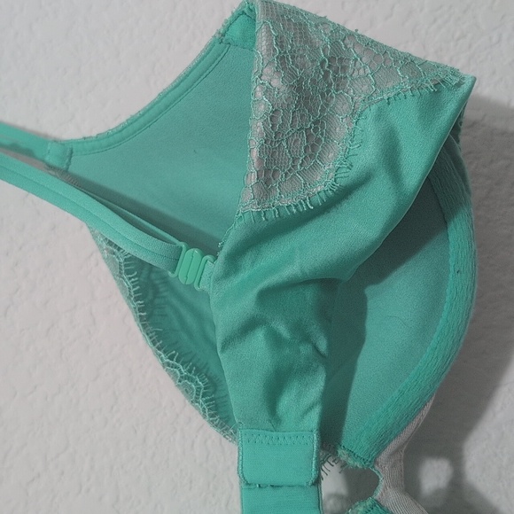 Victoria's Secret Very Sexy Push-Up Aquamarine Green Teal White Lace size 34C - Picture 6 of 7